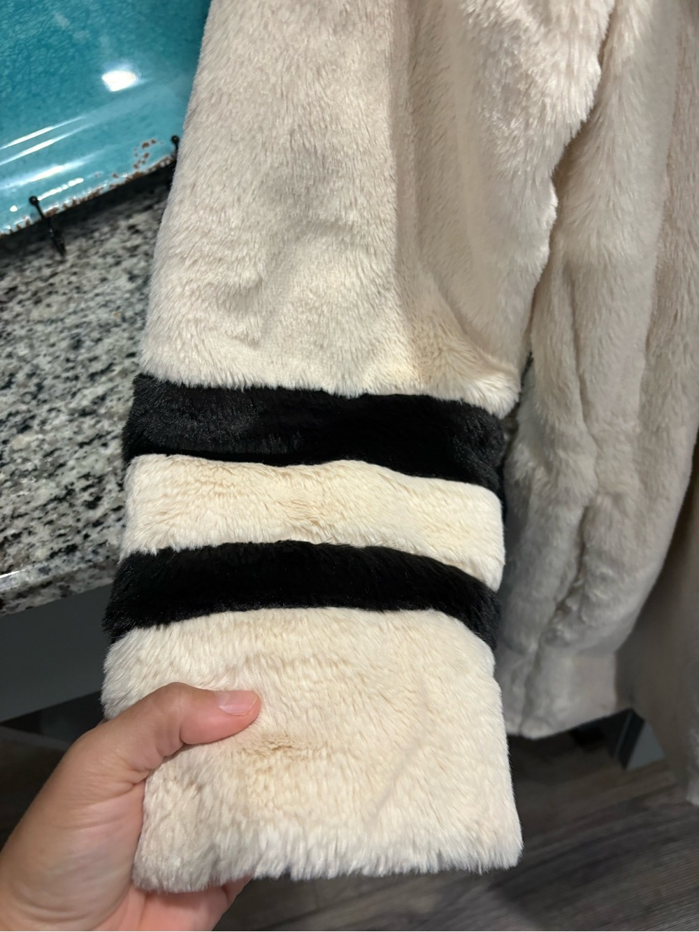 Stoosh Cream Faux Fur Coat with Black Sleeve Stripes - Picture 4 of 7